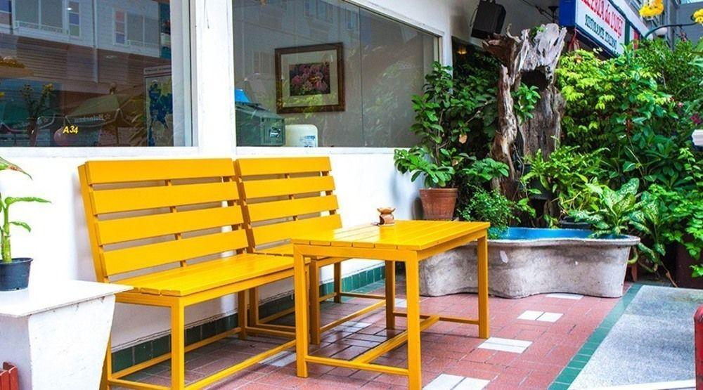 Preme Hostel Банкок Екстериор снимка