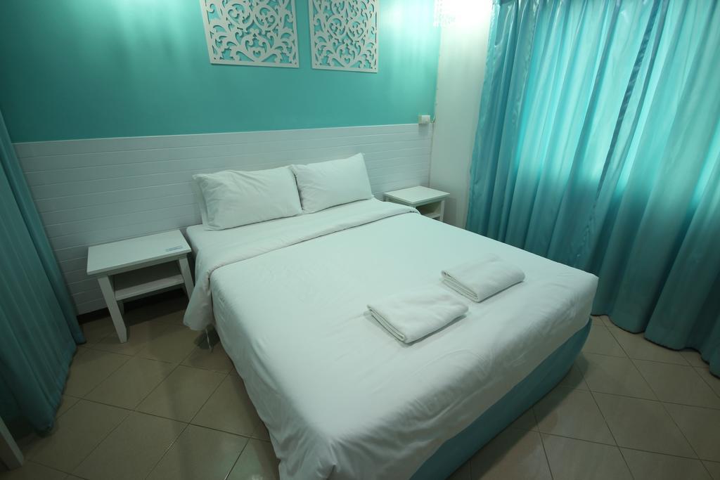 Preme Hostel Банкок Екстериор снимка