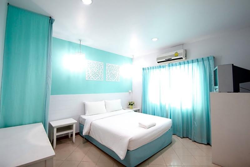 Preme Hostel Банкок Екстериор снимка