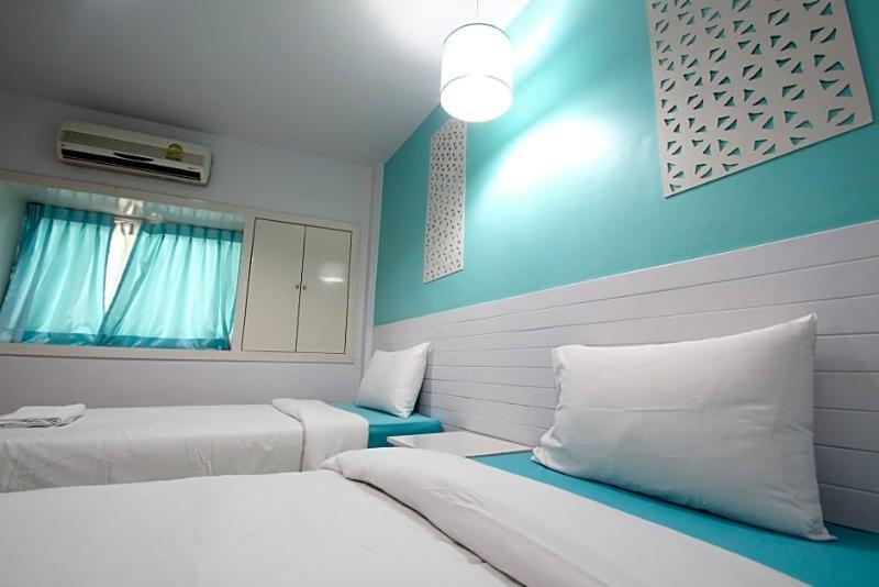 Preme Hostel Банкок Екстериор снимка